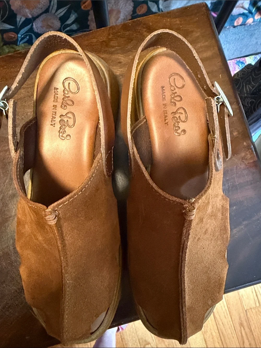 Carlo pera suede upper